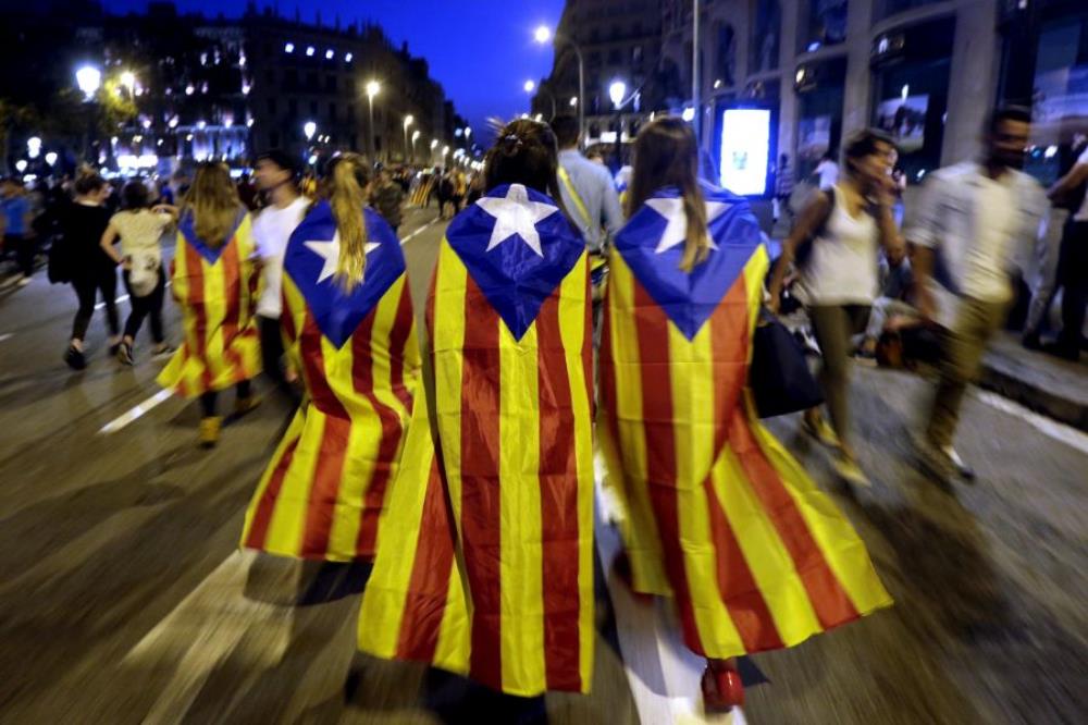 Katalonski čelnik pod pritiskom da odustane od proglašenja neovisnosti