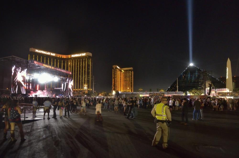 U pucnjavi u Las Vegasu najmanje 20 mrtvih i 100 ranjenih