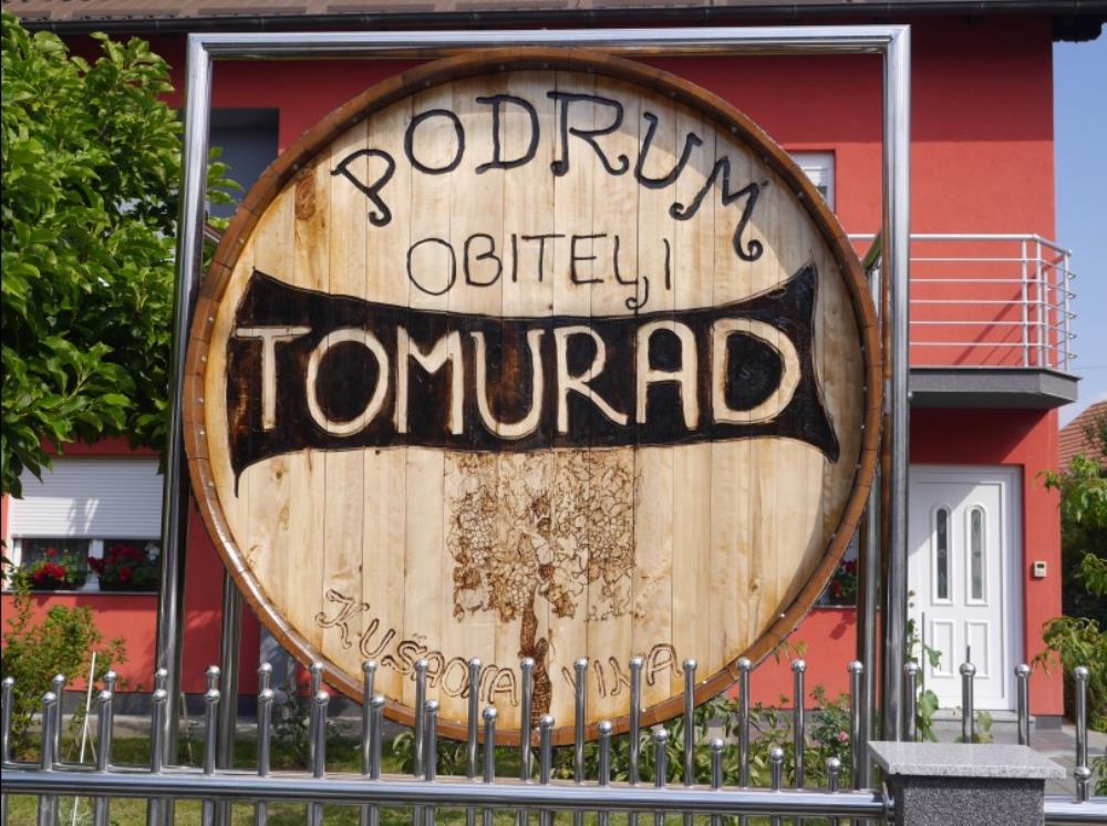 Otvorena vinska kušaonica OPG-a Tomurad