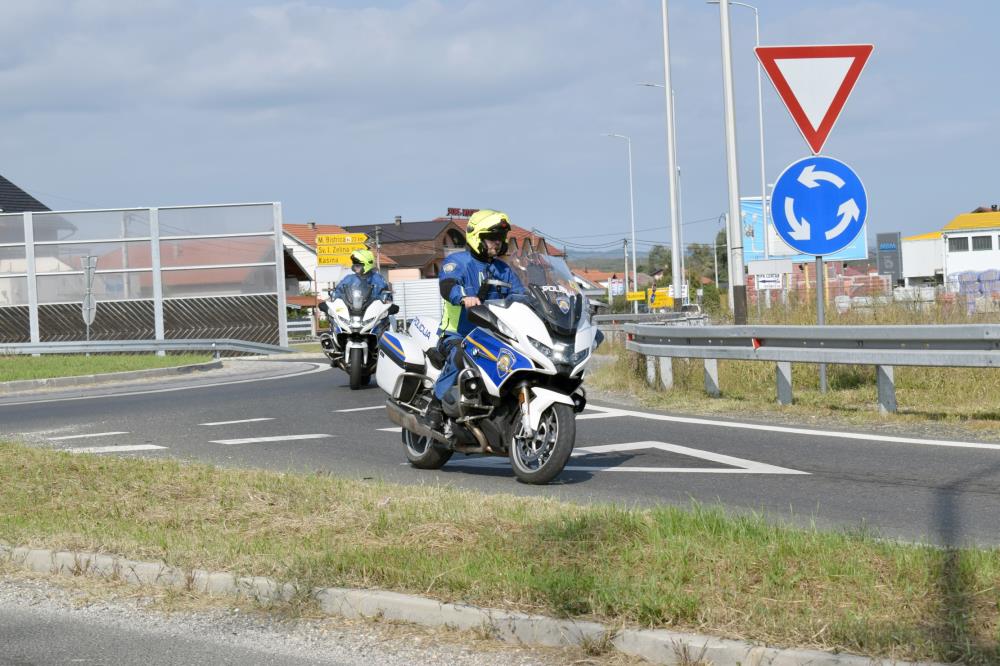 Policija za ponedjeljak najavila pojačane kontrole motorista, mopedista i biciklista