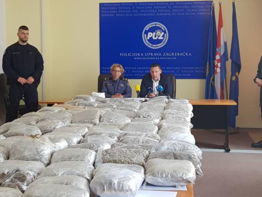 Zagrebačka policija zaplijenila više od 10o kg marihuane i pola kile kokaina