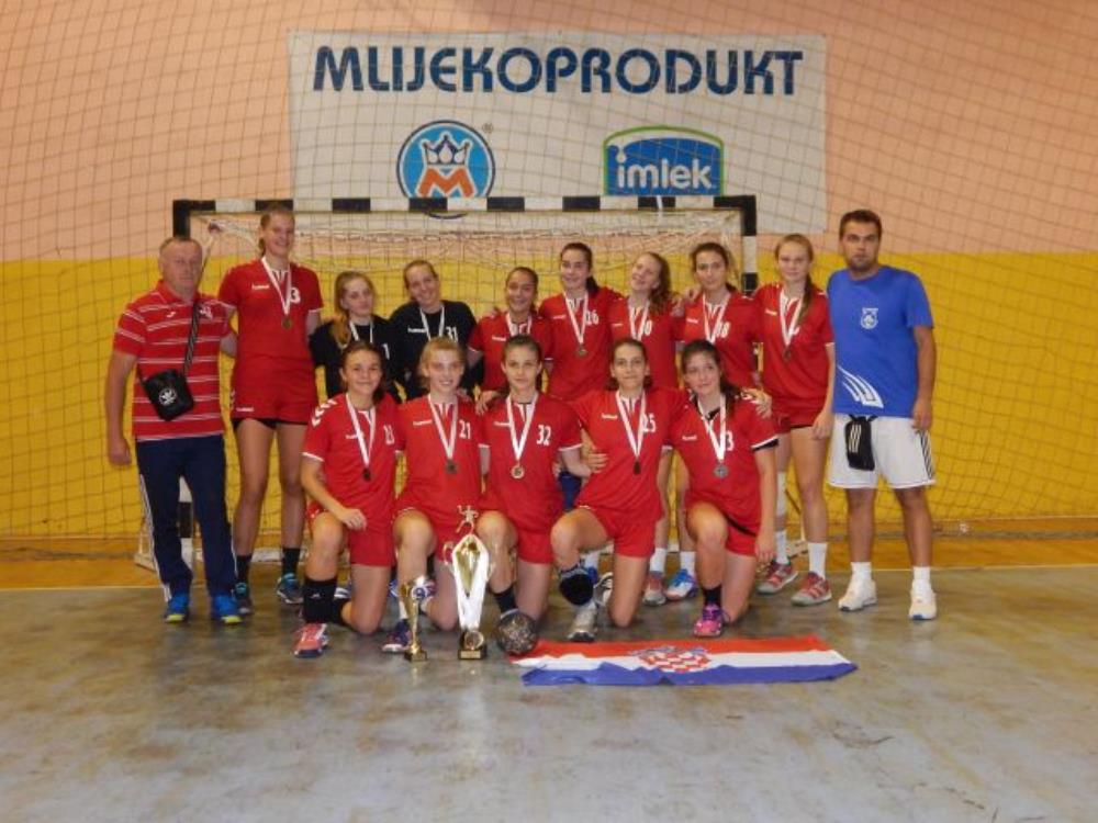Mlade rukometašice Sesveta ponovo osvojile međunarodni turnir 