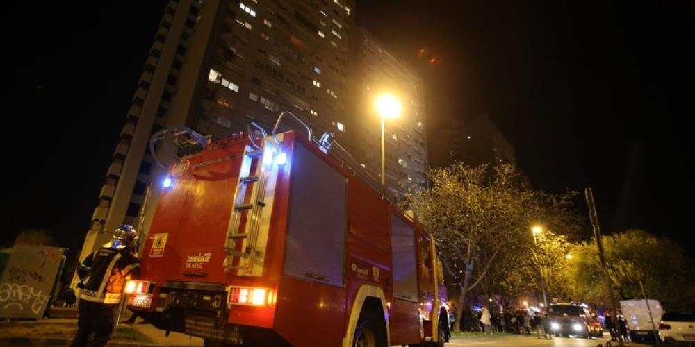 Ugašen požar u stanu u Zagrebu, jedna osoba zadržana u bolnici