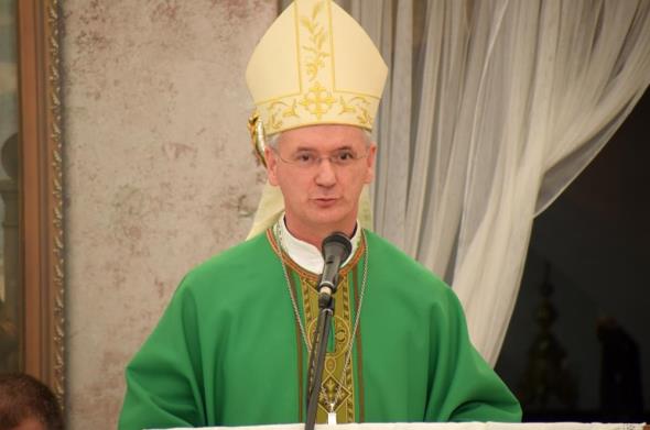 Zagrebački nadbiskup mons. Dražen Kutleša predvodio je jučer misu u Vugrovcu