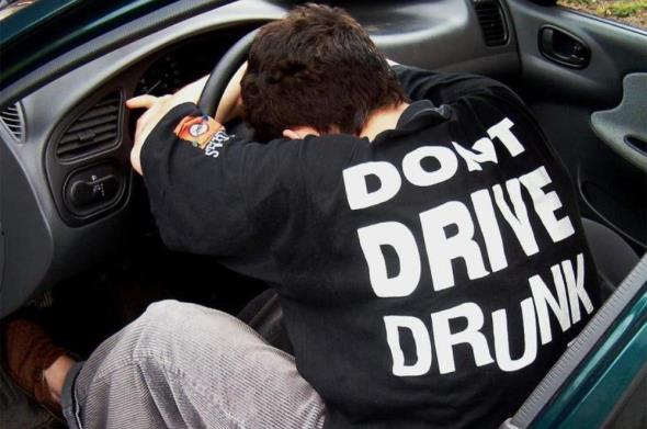 Sesvetski sud primjereno kaznio pijanog vozača koji je počinio nesreću vozeći bez dozvole jer mu je ukinuta