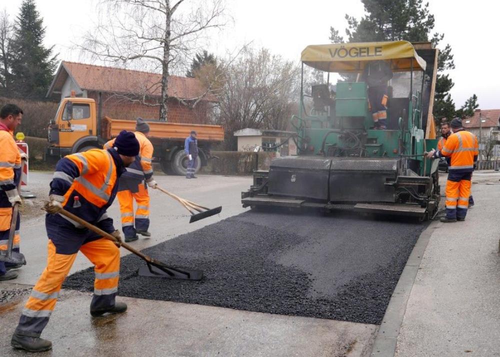 Zagrebačke ceste ne asfaltiraju jer nemaju bitumena, Tomašević kaže - sve je sređeno