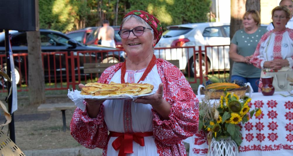  Svečanost popevki i kravaice "Kaj" održana je u nedjelju popodne u Blaguši.
