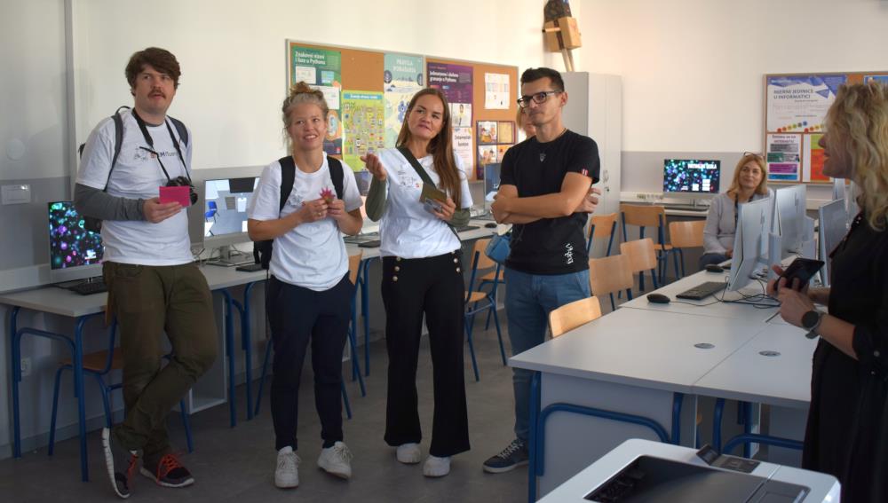 Norveška delegacija posjetila vugrovečku školu gdje je održan STEM dan