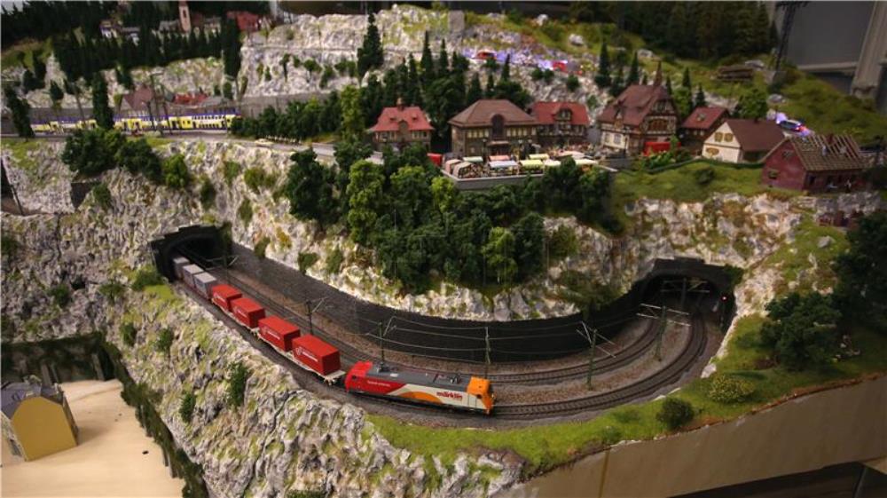 Zagreb: Najveću maketu željeznice jugoistočne Europe posjetio rekordni broj turista