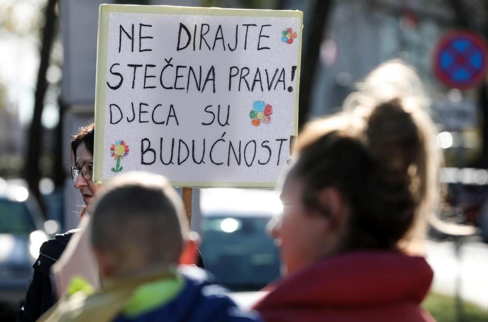 Roditelji odgojitelji ponovo prosvjeduju, Tomašević obećao sastanak