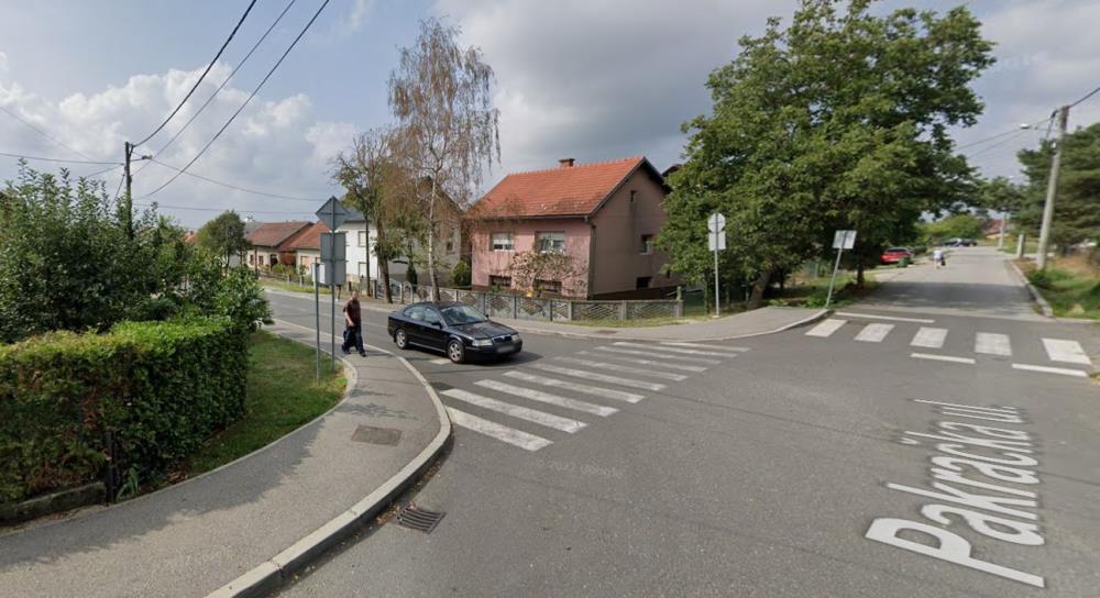 Vozilom udario pješakinju na pješačkom prijelazu u Nazorovoj, teško je ozlijeđena